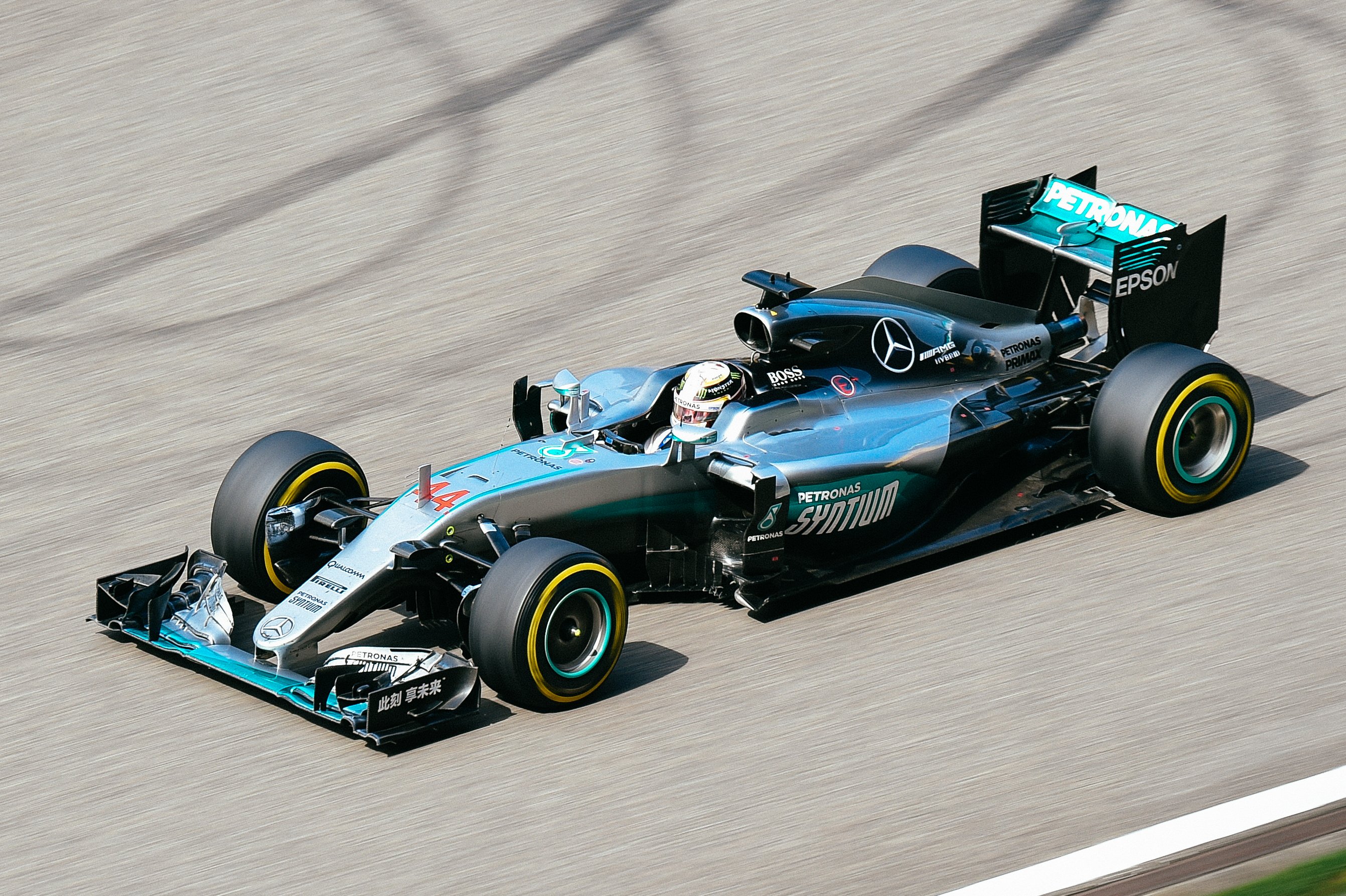 《F1：狂飙飞车》定档6月27日北美同步上映